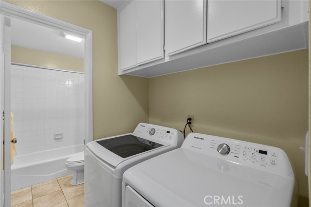 339 West Wilson, 305 photo 17
