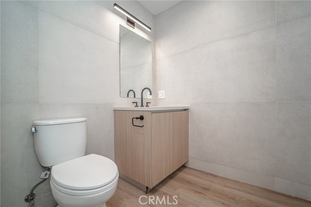 Detail Gallery Image 18 of 29 For 2828 London St #308,  Los Angeles,  CA 90026 - 2 Beds | 2 Baths