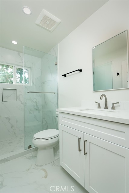 Detail Gallery Image 13 of 15 For 4627 La Crescenta Ave, La Crescenta,  CA 91214 - 1 Beds | 1 Baths