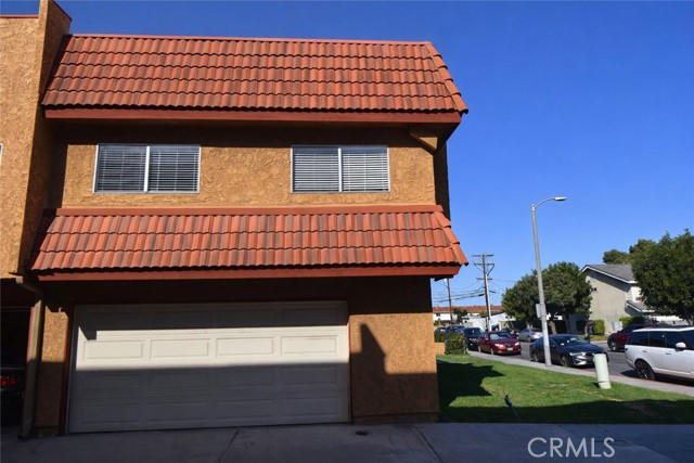 Detail Gallery Image 2 of 37 For 13381 Taft, Garden Grove,  CA 92843 - 3 Beds | 2/1 Baths