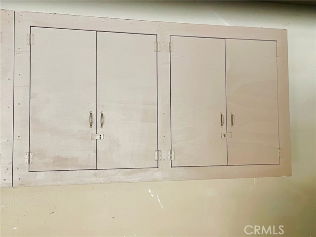 8300 Manitoba Street, Playa del Rey CA: https://media.crmls.org/medias/eb3cea89-050a-4874-846b-974618be44ad.jpg