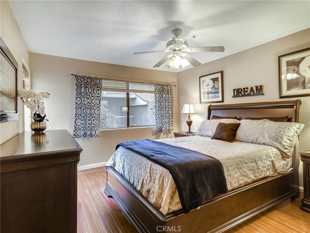 MLS #OC25256871 image #20