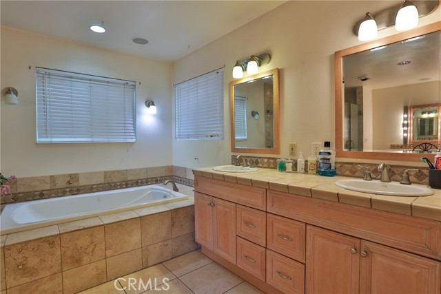 Detail Gallery Image 38 of 57 For 3120 Parkside Dr, San Bernardino,  CA 92404 - 3 Beds | 3/1 Baths