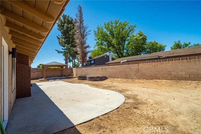 Detail Gallery Image 24 of 37 For 39713 Makin Ave, Palmdale,  CA 93551 - 3 Beds | 2 Baths