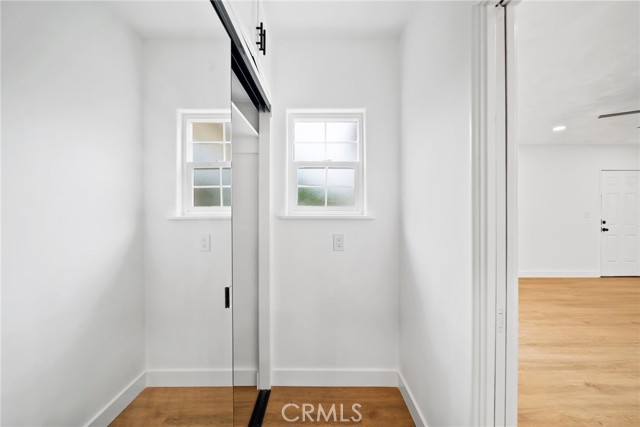 4431 Victoria Park Place, Los Angeles CA: https://media.crmls.org/medias/eb4092cf-3771-4ddc-be2e-e27fb6b96e9c.jpg