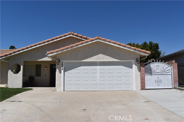 Detail Gallery Image 1 of 1 For 5634 Surrey Lane, San Bernardino,  CA 92407 - 4 Beds | 2 Baths