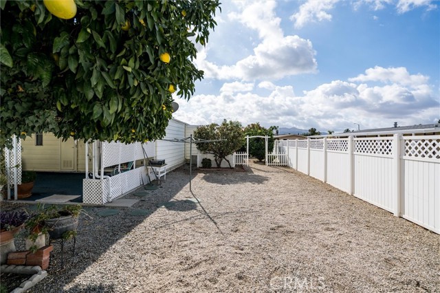 Detail Gallery Image 24 of 32 For 43436 Peace Cir, Hemet,  CA 92544 - 2 Beds | 2 Baths