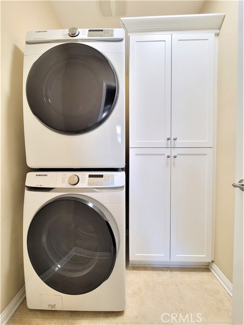 Detail Gallery Image 24 of 29 For 135 Overbrook, Irvine,  CA 92620 - 3 Beds | 2/1 Baths