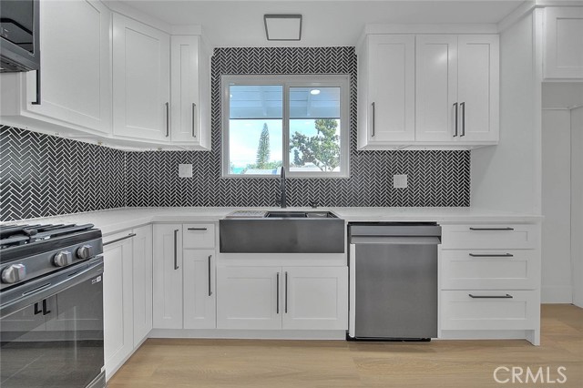 Detail Gallery Image 14 of 60 For 920 Coronado Dr, Redlands,  CA 92374 - 4 Beds | 2 Baths