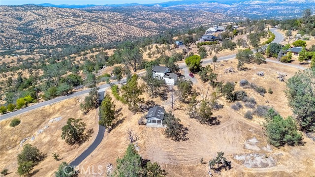 41070 Lilley Mountain Drive, Coarsegold CA: https://media.crmls.org/medias/eb41add1-e480-4f3d-b7a3-8e8ffe2e838d.jpg
