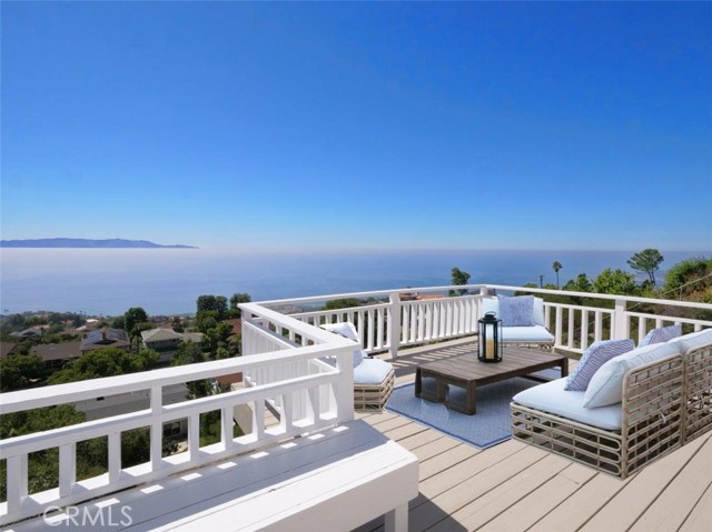 Enjoy panoramic views!