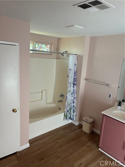 Detail Gallery Image 6 of 8 For 44025 Glenraven, Lancaster,  CA 93535 - 3 Beds | 2 Baths