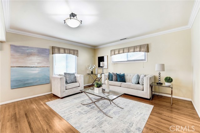 111 E Magna Vista Avenue, Arcadia CA: https://media.crmls.org/medias/eb43418f-30dc-4c4a-915e-be38f814e92c.jpg