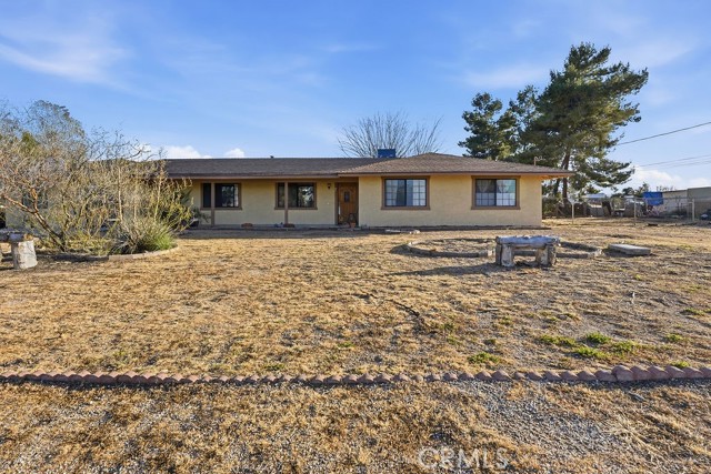 Detail Gallery Image 3 of 48 For 16019 Cactus St, Hesperia,  CA 92345 - 4 Beds | 3 Baths