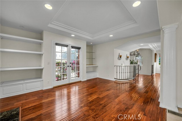 Detail Gallery Image 8 of 50 For 4113 Highland, Manhattan Beach,  CA 90266 - 4 Beds | 3/1 Baths