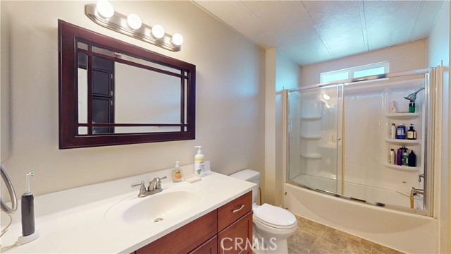 Detail Gallery Image 24 of 31 For 3595 Santa Fe Ave #214,  Long Beach,  CA 90810 - 2 Beds | 2 Baths
