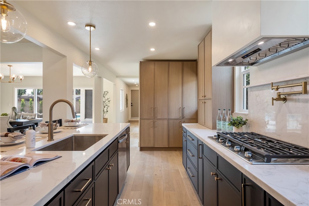 MLS #CV25177560 img 12