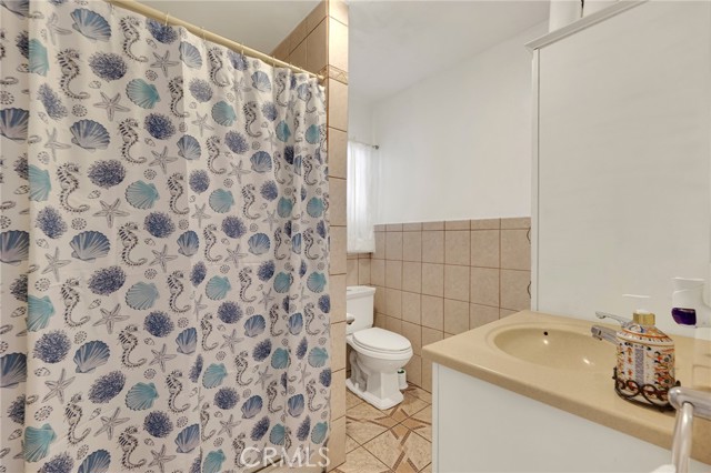 Detail Gallery Image 12 of 19 For 5413 Meridian St, Los Angeles,  CA 90042 - 3 Beds | 1 Baths