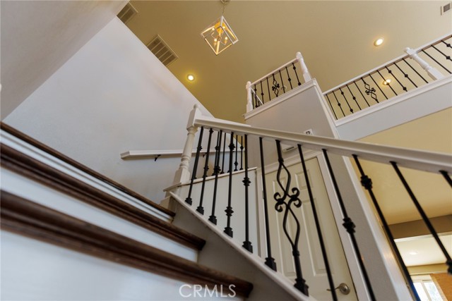 Detail Gallery Image 10 of 64 For 26499 Bladen Ave, Murrieta,  CA 92562 - 6 Beds | 3 Baths