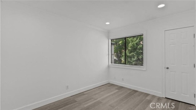 10500 Sunland Boulevard, Sunland CA: https://media.crmls.org/medias/eb460d00-11af-4d9d-9180-89d2c81f3971.jpg