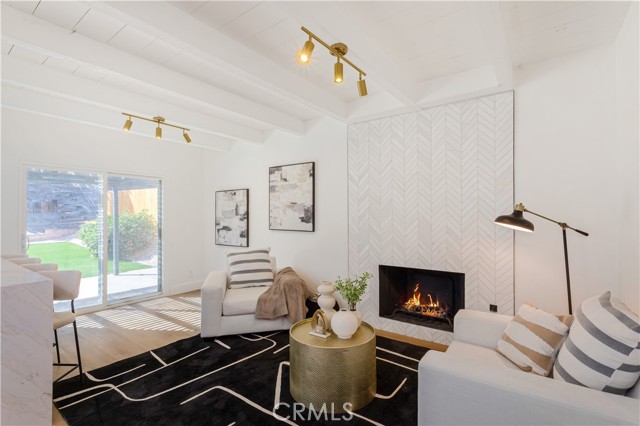 Detail Gallery Image 15 of 52 For 8043 Hillandale Dr, San Diego,  CA 92120 - 4 Beds | 2/1 Baths