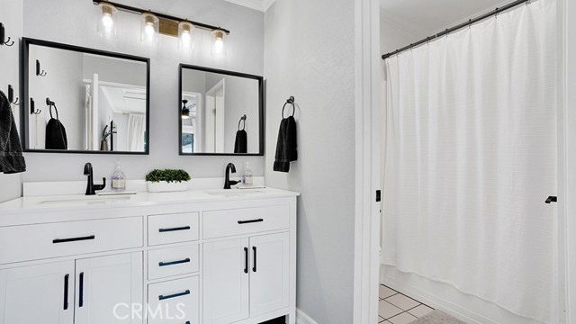 32956 Calle Del Tesoro, San Juan Capistrano CA: https://media.crmls.org/medias/eb46d7df-1864-4e0f-8943-fe7eb456673b.jpg