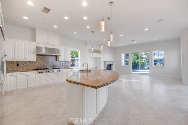 Detail Gallery Image 12 of 48 For 4925 Lone Acres Ct, Rancho Cucamonga,  CA 91737 - 5 Beds | 4/1 Baths