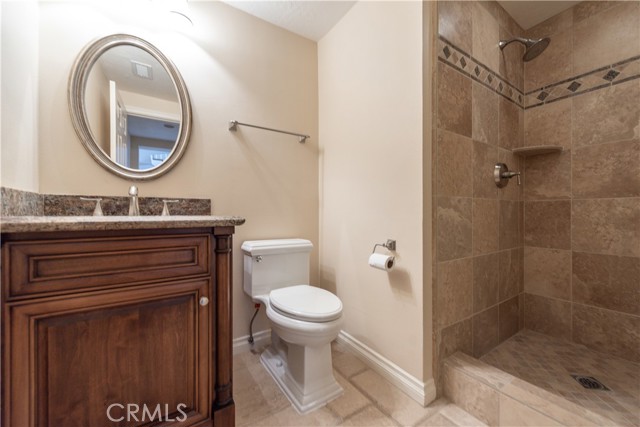 9 Sunrise, Irvine CA: https://media.crmls.org/medias/eb484fdc-dce1-4c3c-a85e-707a4c11faf0.jpg