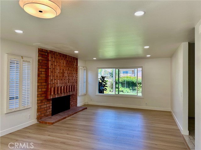 Detail Gallery Image 6 of 31 For 15 Butler St, Irvine,  CA 92612 - 5 Beds | 4 Baths