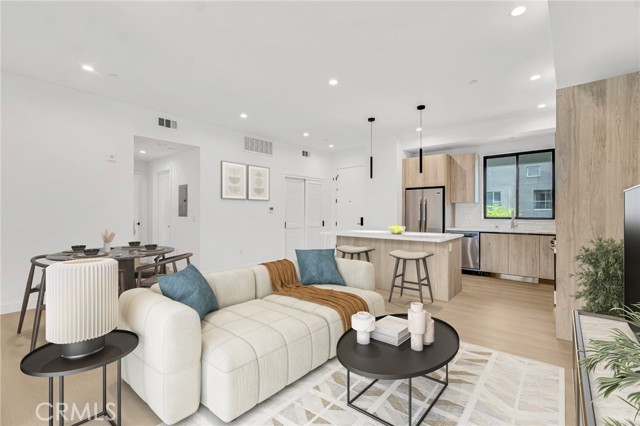 848 N. Hayworth, West Hollywood CA: https://media.crmls.org/medias/eb48b004-68c6-4352-9122-8da9b3473842.jpg