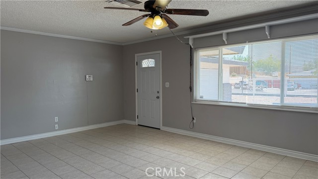 Detail Gallery Image 6 of 25 For 36894 Hayward Ave, Barstow,  CA 92311 - 3 Beds | 2 Baths