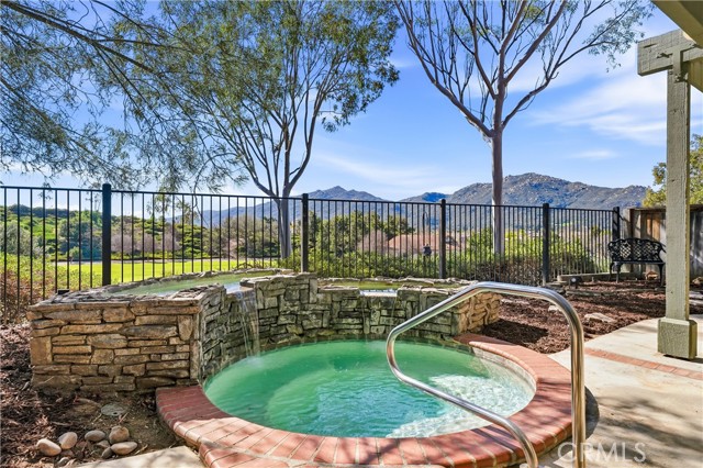 Image 43 of 67 For 31545 Via Cordoba