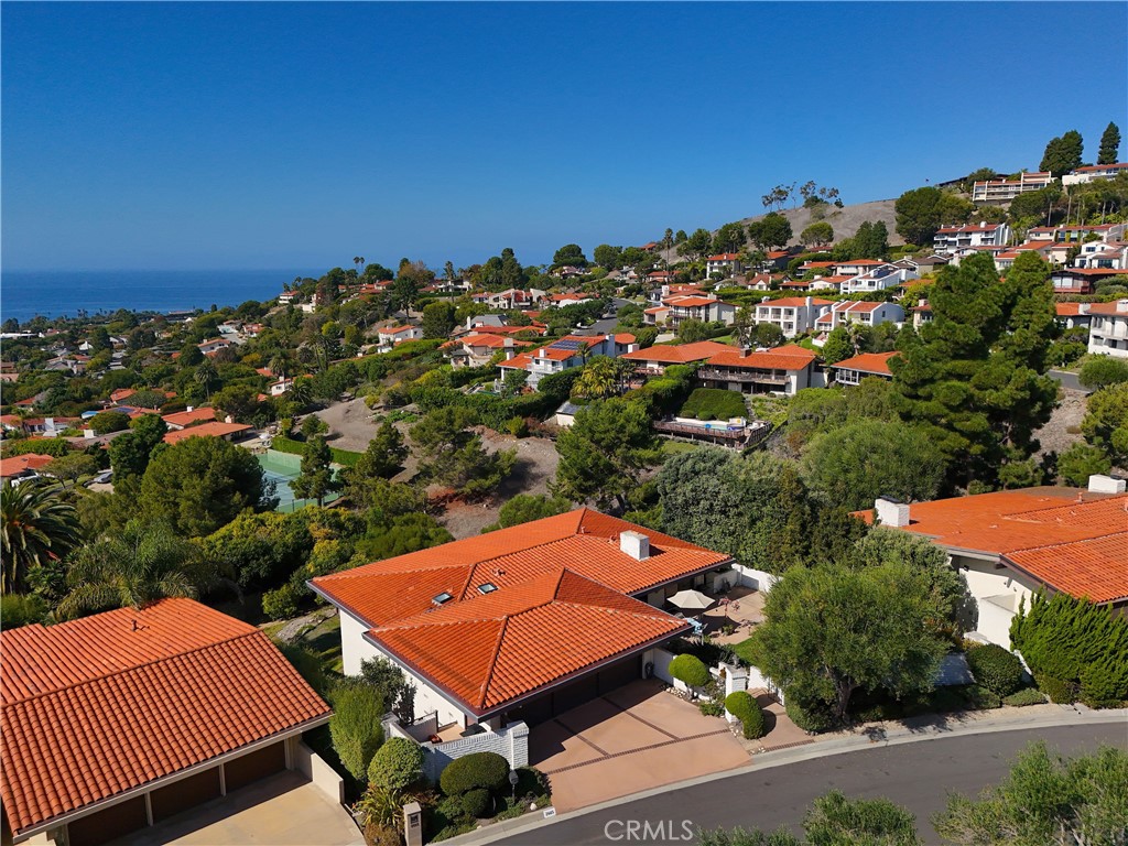 42. 2605 Via Olivera Palos Verdes Estates, CA 90274