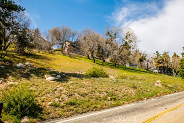 Detail Gallery Image 1 of 1 For 0 Live Oak Dr, Running Springs,  CA 92382 - – Beds | – Baths