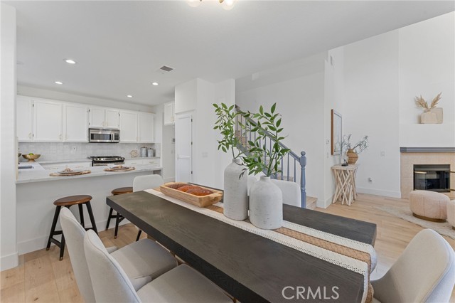 Detail Gallery Image 14 of 49 For 29 Hulsea, Aliso Viejo,  CA 92656 - 3 Beds | 3 Baths