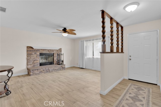 22612 Viento Road, Apple Valley CA: https://media.crmls.org/medias/eb4a1a3e-0d10-4935-b0c6-2d2f790d3a5b.jpg