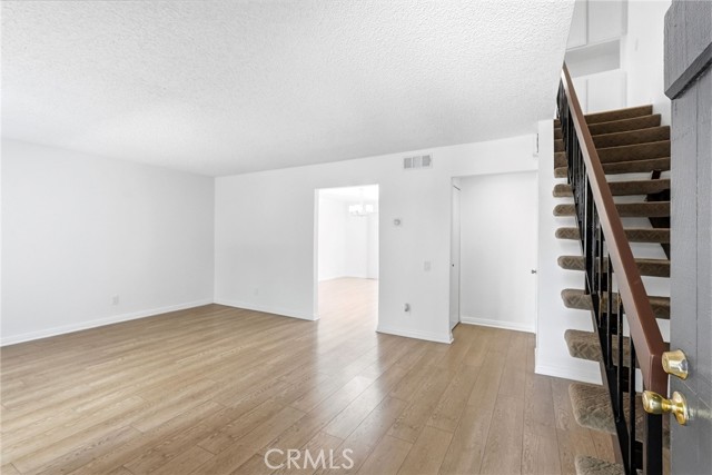 Detail Gallery Image 28 of 62 For 20120 Runnymede St #17,  Winnetka,  CA 91306 - 3 Beds | 2/1 Baths