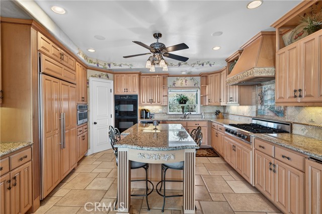 Detail Gallery Image 18 of 69 For 1203 Bayside, Corona Del Mar,  CA 92625 - 3 Beds | 2/1 Baths