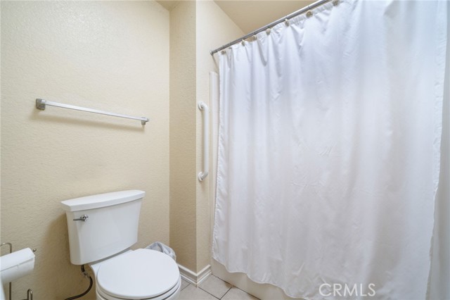2341 N Palm Avenue, Rialto CA: https://media.crmls.org/medias/eb4cff5f-d87e-4eef-93bf-58a69999c2bf.jpg