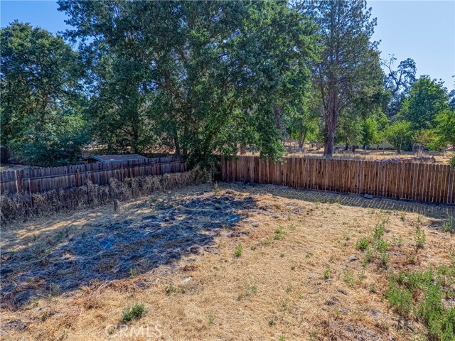 9742 Bonham Road, Lower Lake CA: https://media.crmls.org/medias/eb4d657b-a55a-4245-b9ce-1893015835d6.jpg