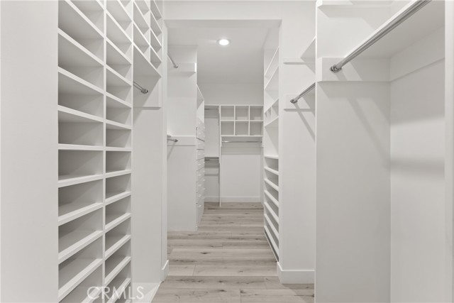 5965 Nora Lynn Drive, Woodland Hills CA: https://media.crmls.org/medias/eb4e05f6-c4bd-419d-a721-0b4d9a1e2130.jpg