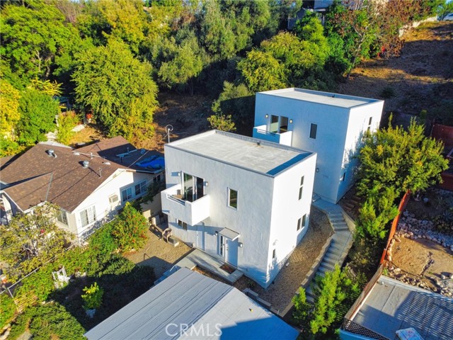 Detail Gallery Image 10 of 74 For 1106 1106 1/2 Geraghty Avenue, Los Angeles,  CA 90063 - 2 Beds | 2/2 Baths