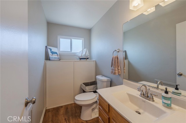 17131 Pinehurst Lane, Huntington Beach CA: https://media.crmls.org/medias/eb4e4602-3570-426e-be40-3904e3020945.jpg