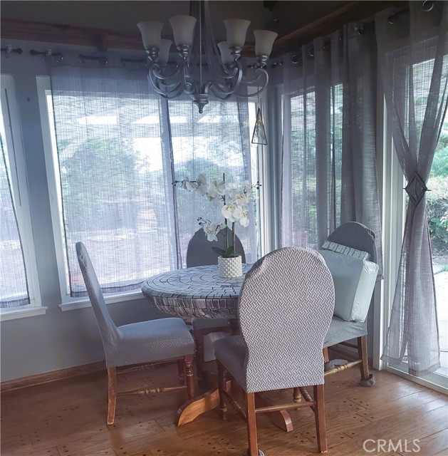 Detail Gallery Image 12 of 33 For 3030 Frontier, Thousand Oaks,  CA 91360 - 4 Beds | 2/1 Baths