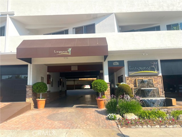 100 Cliff Drive, Laguna Beach CA: https://media.crmls.org/medias/eb4f1cb2-1e9d-4a2e-bcdb-c6650c3d714c.jpg
