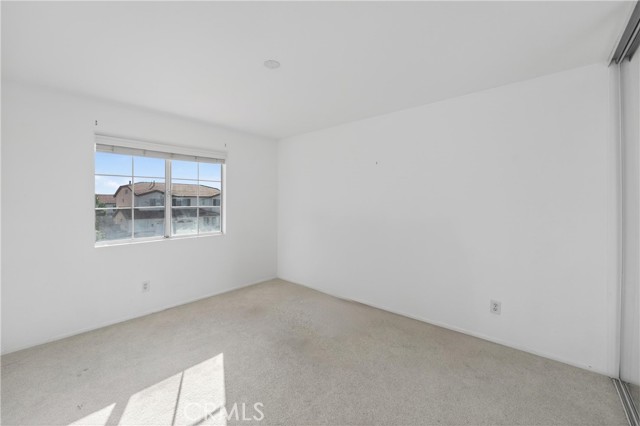 Detail Gallery Image 24 of 39 For 15552 Caravelle, Fontana,  CA 92336 - 4 Beds | 2/1 Baths