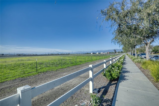 Detail Gallery Image 7 of 56 For 14693 Marquette Ave, Chino,  CA 91710 - 3 Beds | 2/1 Baths