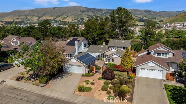 Detail Gallery Image 50 of 56 For 3930 Hollyhock Way, San Luis Obispo,  CA 93401 - 3 Beds | 3 Baths