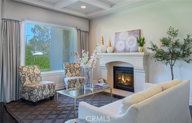 Detail Gallery Image 25 of 41 For 211 S Grand, West Covina,  CA 91791 - 4 Beds | 3/1 Baths