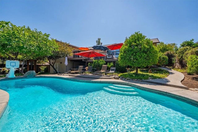Detail Gallery Image 42 of 53 For 3410 Scenic Dr, Redding,  CA 96001 - 3 Beds | 3 Baths